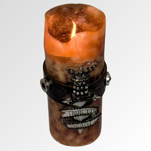 CHROME ANGELS Brown Candle with Leather and Swarovski Crystals on Chrome - Picture 4 of 16